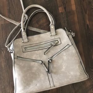 Grey purse, can be worn as a satchel also
